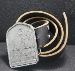 WA07175 *NOS* 2003 *ALICE THROUGH THE LOOKING GLASS* MIRROR IMAGE BUCKLE w/BELT