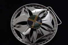 Men Women Silver Metal Buckle Spinning Round Circle Yellow Green Jamaica Reggae