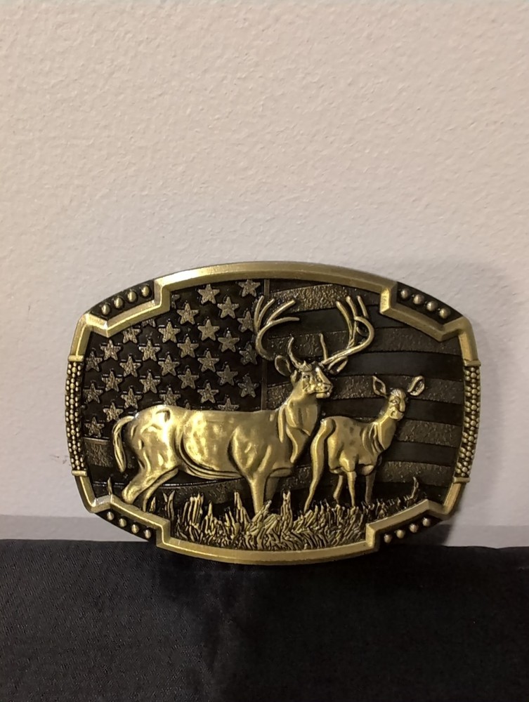 American Flag Deer Hunting Belt Buckle – Buck & Doe