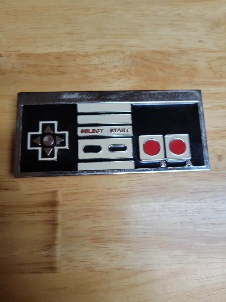 Nintendo NES Console Controller Paddle Vintage Belt Buckle