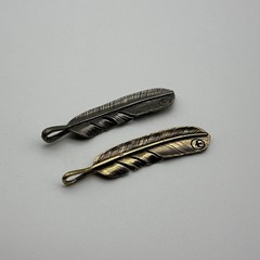 Retro Copper Feather Charm Keychain Decoration Embellishment lot