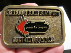 1985 PEABODY COAL COMPANY SUNDIAL COMPLEX BELT BUCKLE BBA-7