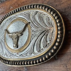 Western Longhorn Bull Belt Buckle Silver Gold Tone Floral Scroll Oval Cowboy