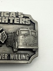 VTG Belt Buckle Americas Firefighters Ever Ready Ever Willing 1983 Siskiyou 3.75