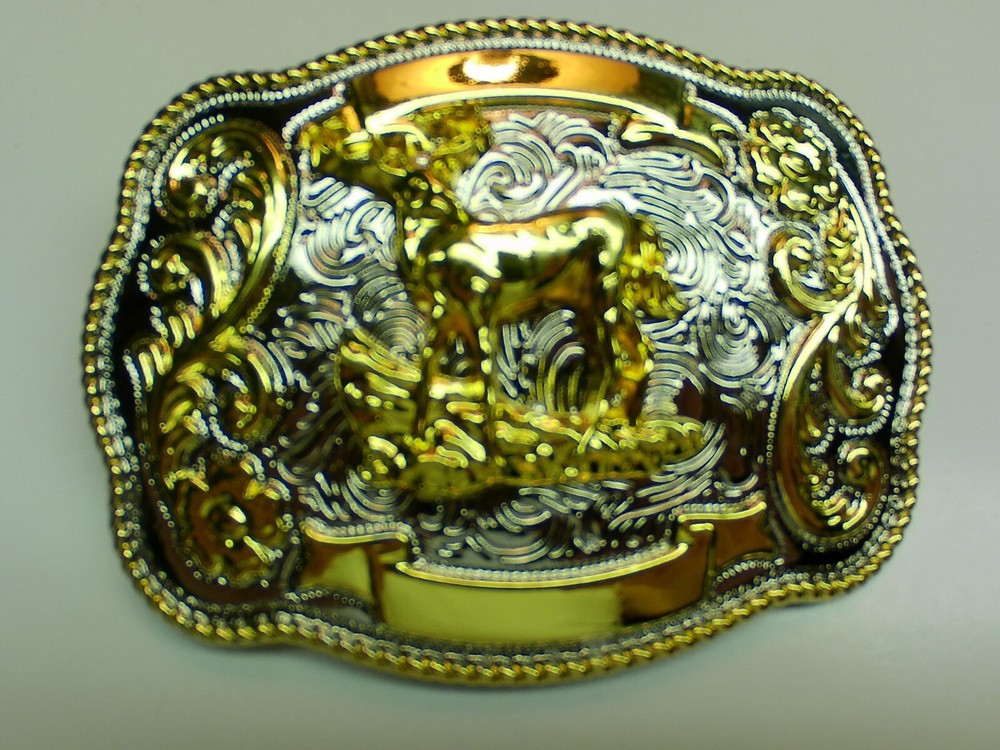 Belt Buckle Deer Elk Large 4&Prime; x 3&Prime; Hunting Western Cowboy Silver Gold