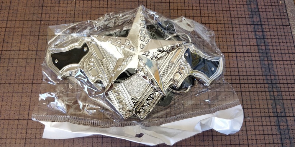 187 Inc — Belt Buckle — Twin Guns, Star — with hidden bottle opener –New