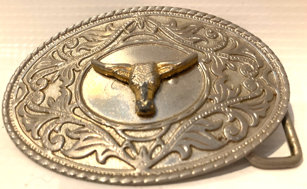 Texas Longhorn Silver & Gold Tone Oval Belt Buckle 2&Prime; x 3&Prime;