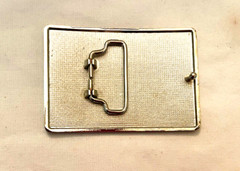Michael Jackson « King Of Pop » Belt Buckle 3 3/4&Prime; x 2 1/2&Prime; Fits a 1 1/2&Prime; belt