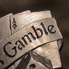 Poker Hand Lifes A Gamble Belt Buckle Aces Dice Cards Metal Mobtown 2002