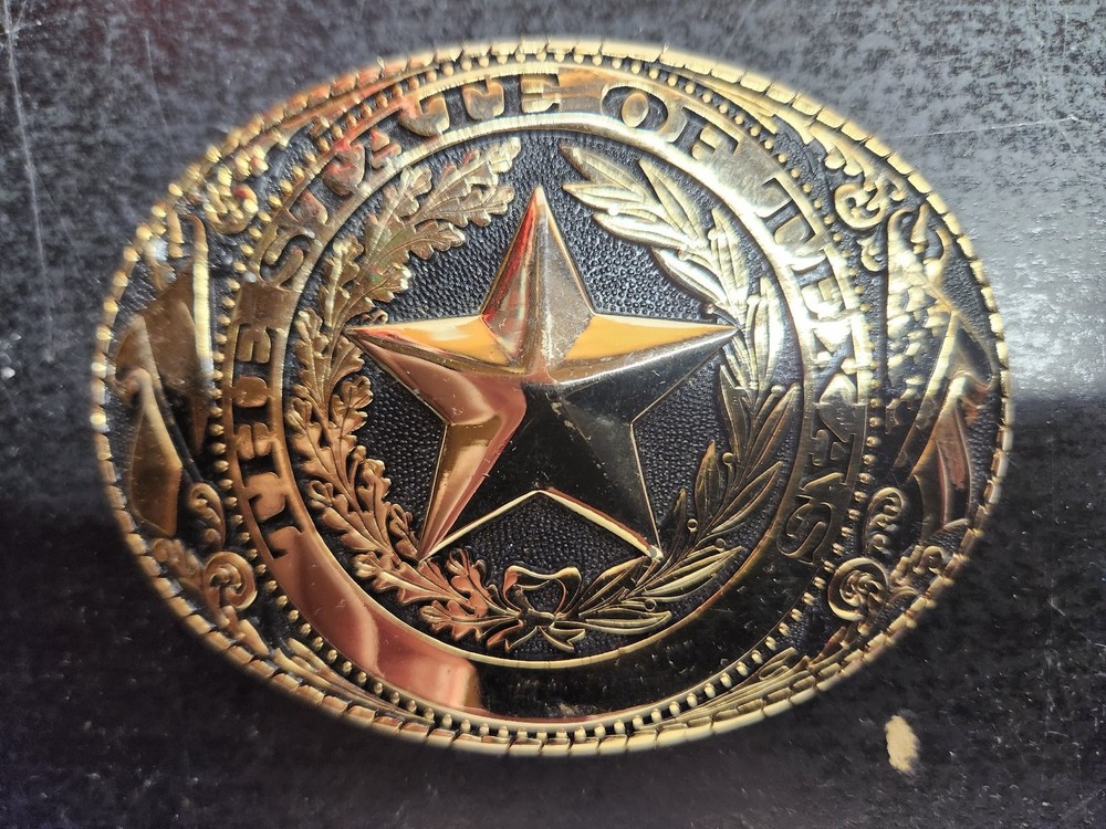 Texas Star Belt Buckle Gold Tone Oval Western Ranger Cowboy 3.25&Prime; x 2.5&Prime;