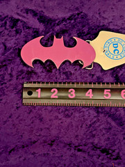 Batman /Batgirl Belt Buckle/ DC Comics / Pink Metal