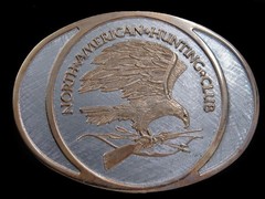 SA13174 *NOS* REALLY NICE *NORTH AMERICAN HUNTING CLUB* SOLID BRASS BELT BUCKLE