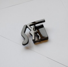 Salvatore Ferragamo Men&rsquo;s Black « SF » Logo (Fits Belt Width1.38in)Belt Buckle