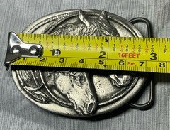 Vintage 1983 Siskiyou U-10 Double Horse Head Pewter Belt Buckle Western