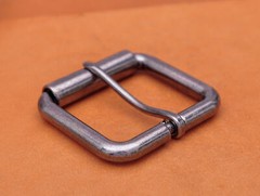 2&Prime; (51mm) Mens Roller Belt Buckle Heel Bar Leather Belt Buckles Antique Silver