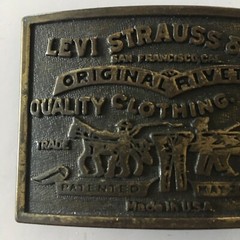 Vintage Rare Levi’s Jeans Belt Buckle Bronze Cowboy Casual Collector Brass