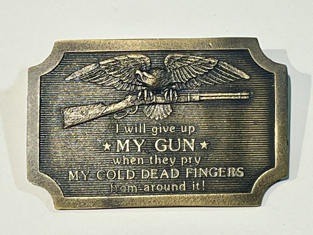 Indiana Metal 1977 Belt Buckle – « I&rsquo;LL GIVE UP MY GUN WHEN…” Charlton Heston NRA