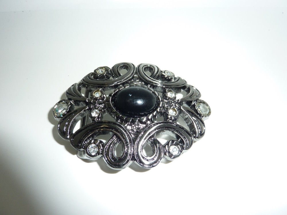 WESTERN OVAL FLORAL ENGRAVED RHINESTONE Belt Buckle 3.5 » X 2.5 »