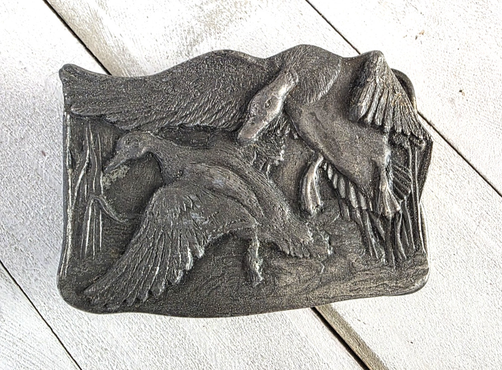 1977 Belt Buckle Bergamot Brass Works Vintage Collectible Metal Ducks Birds Hunt