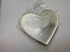 Beautiful Heart Shaped Textured Silver Color Ladies Soaked Project Belt Buckle