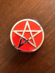 Round Pentagram Red Gothic Star Evil Demonic Metal Unisex Men’s Belt Buckle