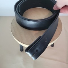 Justin Mens Leather Belt Size 44 Made in USA Top Grain Leather No Buckle