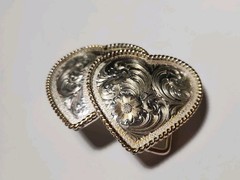 MONTANA SILVERSMITHS Double Heart Western Belt Buckle Silver-tone Gold-tone