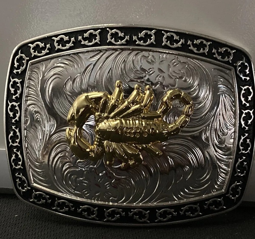 Scorpion Western Rodeo Cowboy Belt Buckle Hebilla Vaquera con alacran