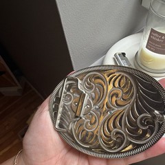 Men&rsquo;s Western Oval Belt Buckle Gold Silver Horse Head Greek Key 1.5 in