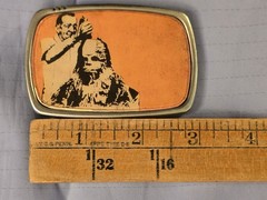 Vintage Star Wars Belt Buckle – Chewbacca Getting a Haircut – Rare Pop…
