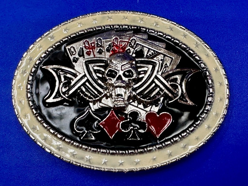 Lucky Gambling Skull Straight Flush Poker Playing Card 4 Queen&rsquo;s Belt Buckle