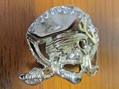 Jolly Roger – Skull Silver Tone Belt Bucket With Clear Gemstones