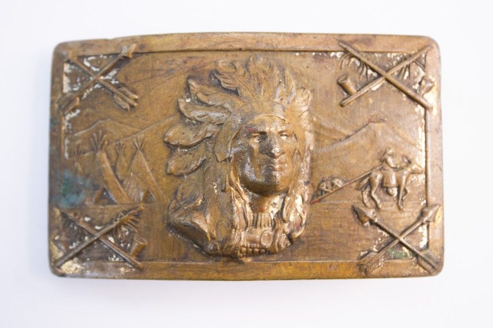 Antique 1940s Robbins Co Thoresen Native American Indian Chief Brass Belt Buckle