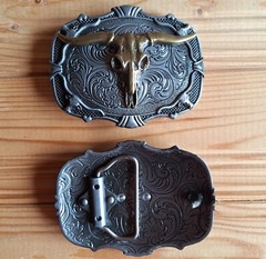 Long horns bull skull head western metal & bronze belt buckle (choice designs)