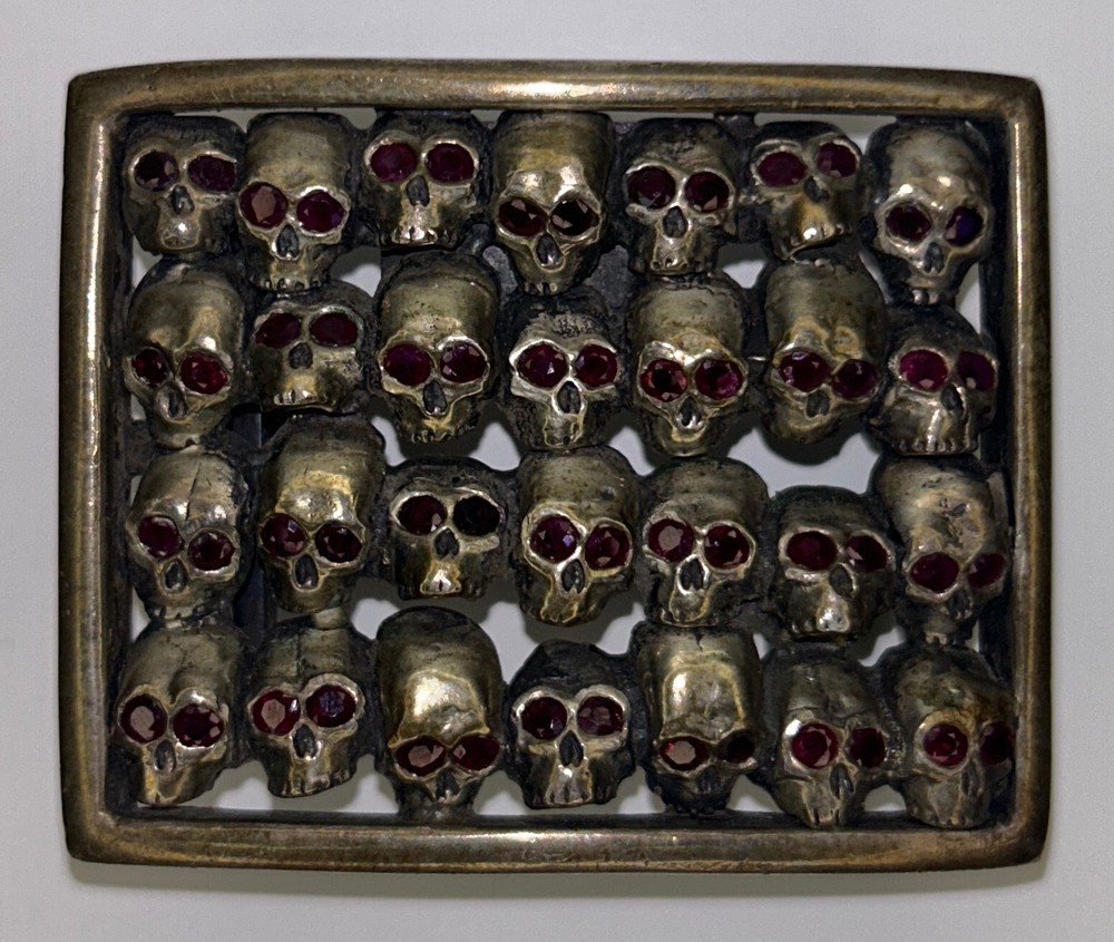 soffer ari belt buckle 925 silver with ruby gemstones in skull eyes