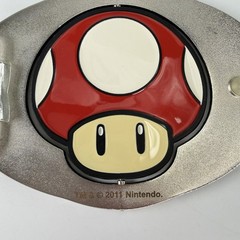 Nintendo Super Mario Brothers Spinning Mushroom Buckle Red/Green Reversible 2011
