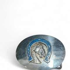Vintage Silver tone belt buckle with blue enamel horse and horseshoe (xs1)