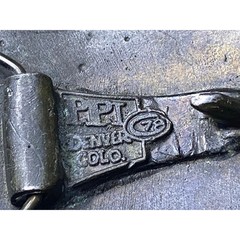 Vintage metal 1978 PPI Teas Longhorns Belt Buckle &lsquo;Denver Colo&rsquo; 2×3