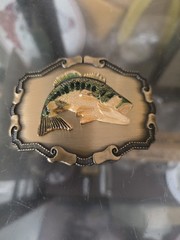 FISHING LARGE MOUTH BASS BRASS BELT BUCKLE ENAMELED RAINTREE BRAND 1979