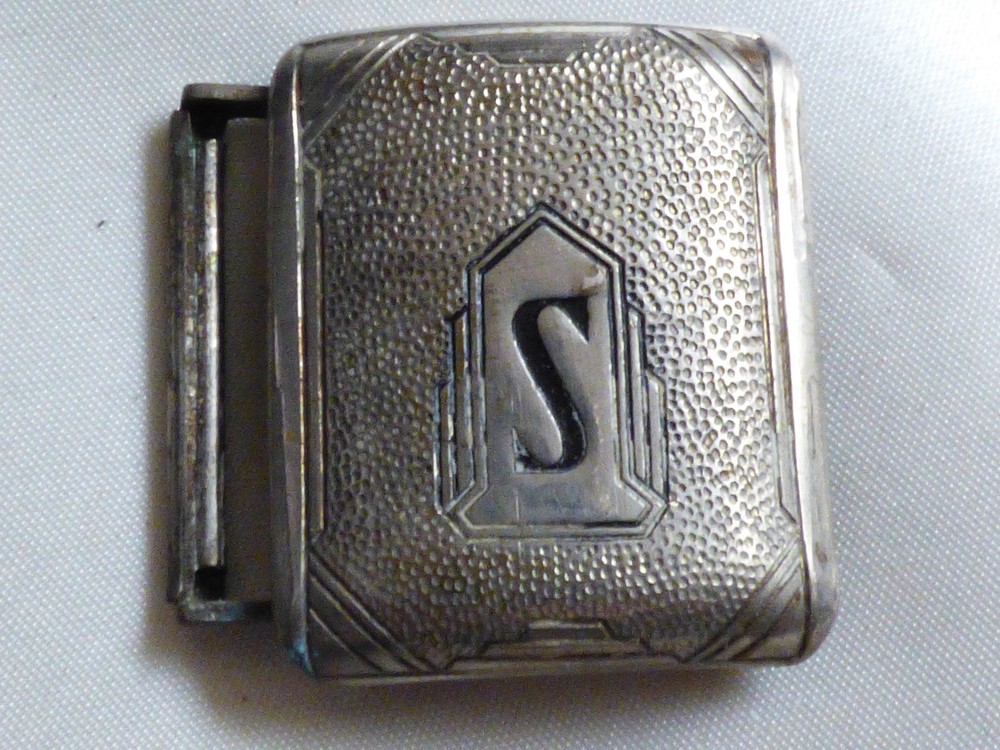 Vtg Giant Grip Silver Plate Base Metal Initial Letter S Belt Buckle