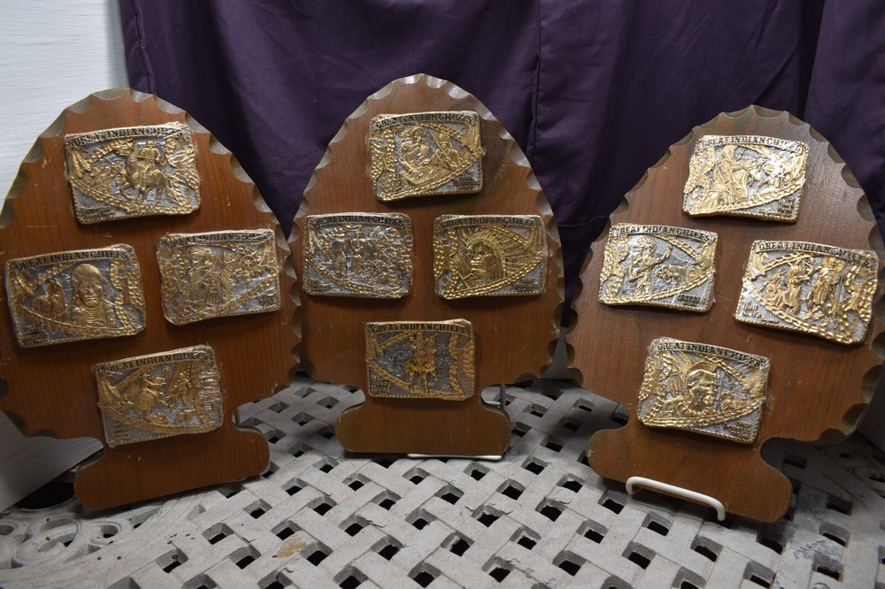 AWARD DESIGN MEDALS PRESENT 12 GREAT INDIAN CHIEFS GOLD SILVER PLATED ON STAND