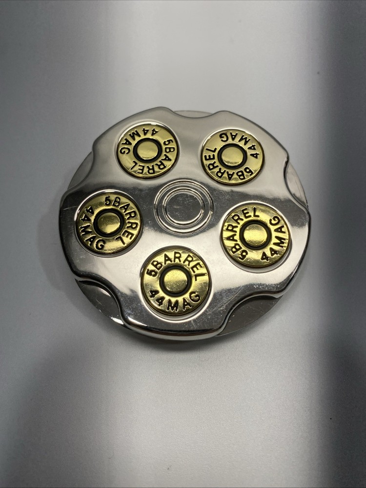 Vintage Y2K – 44 Mag 5 Barrel Spinner Belt Buckle Firearms Guns. 2.75in Diameter