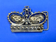 The Royal Crown – Vintage See Through Cutout Studded Belt Buckle