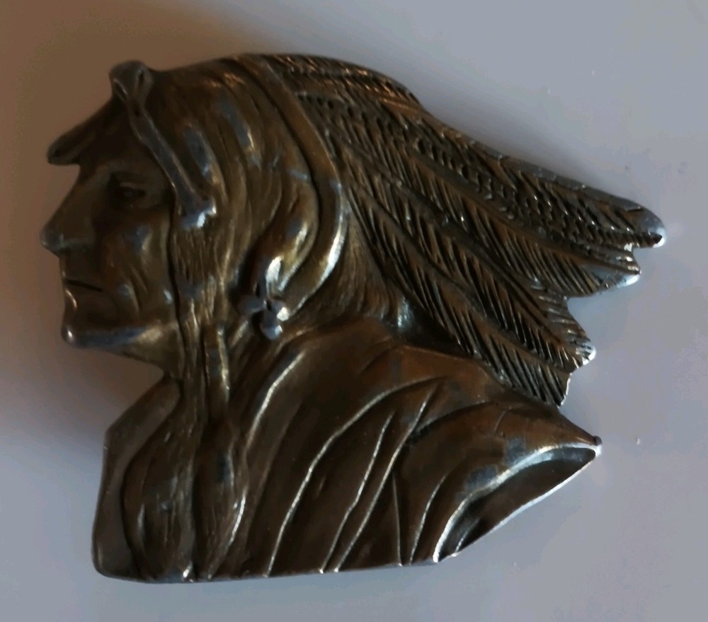 Vintage 1980s Indiana Metal Craft Native American Chief Belt Buckle