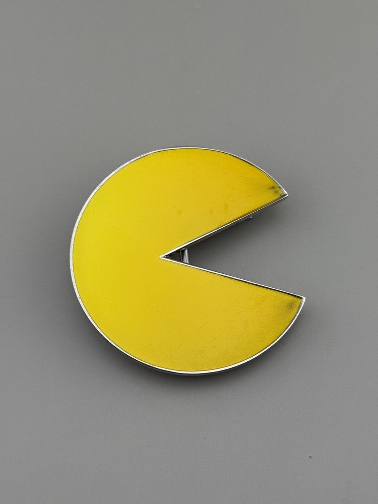 Pac Man Belt Buckle Yellow Arcade Video Game Retro Gaming Namco