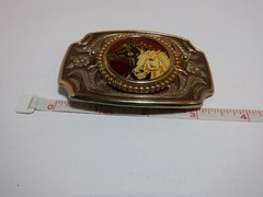 1980s HORSES BLACK & WHITE BELT BUCKLE MADE USA GOLD METAL RESIN VINTAGE