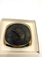 Steven L Knight Sculpture Bass Fly Fishing Belt Buckle Solid Bronze Vintage USA