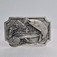 Siskiyou Buckle Co Fisherman Fishing Angler Oregon K-27 1983 Mountains Pewter