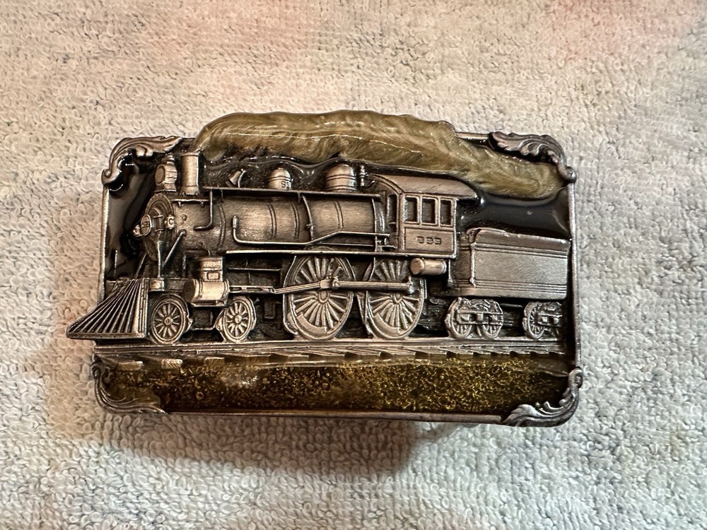 Vintage Locomotive Train Belt Buckle by Siskiyou-Bergamont 3.25”x2.0”