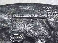 VINTAGE HUNTING DEER DOE BUCKS 1991 C & J MADE IN USA METAL BELT BUCKLE